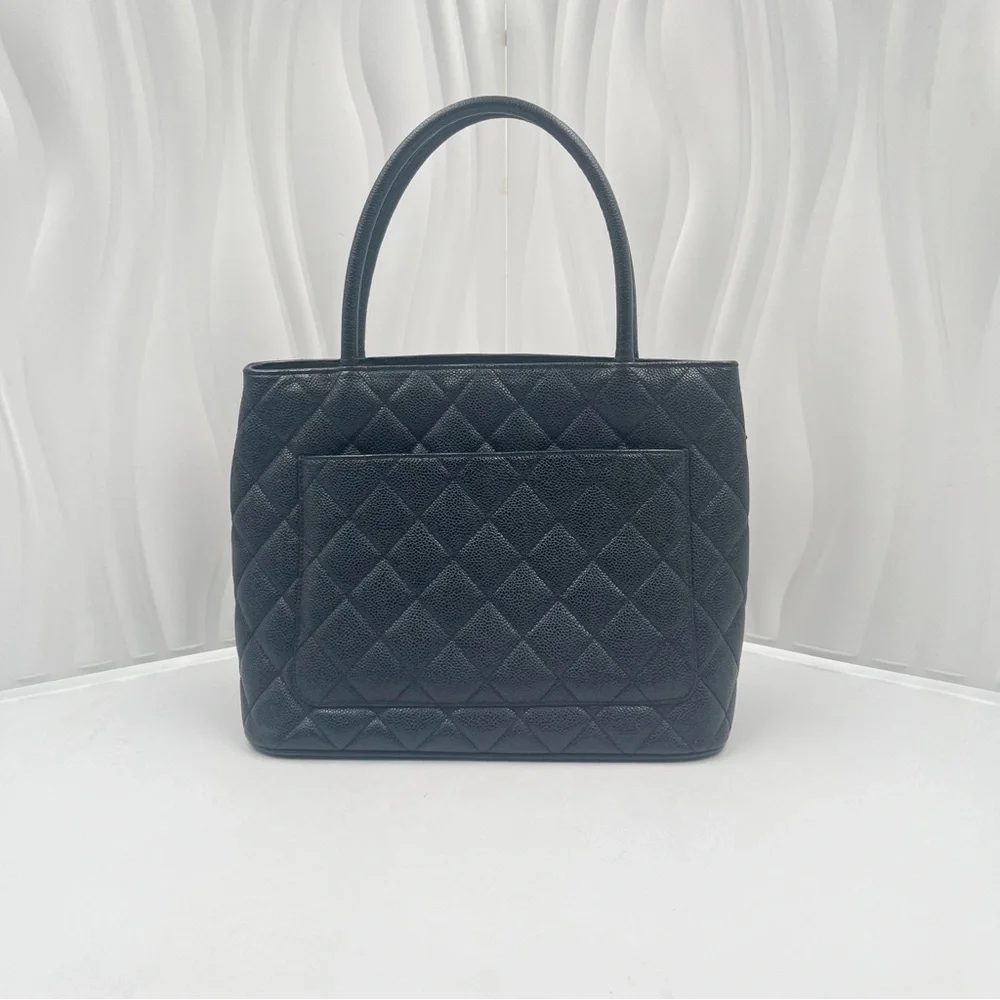 CHANEL Medallion Tote Bag Black Caviar Leather - Picture 3 of 13